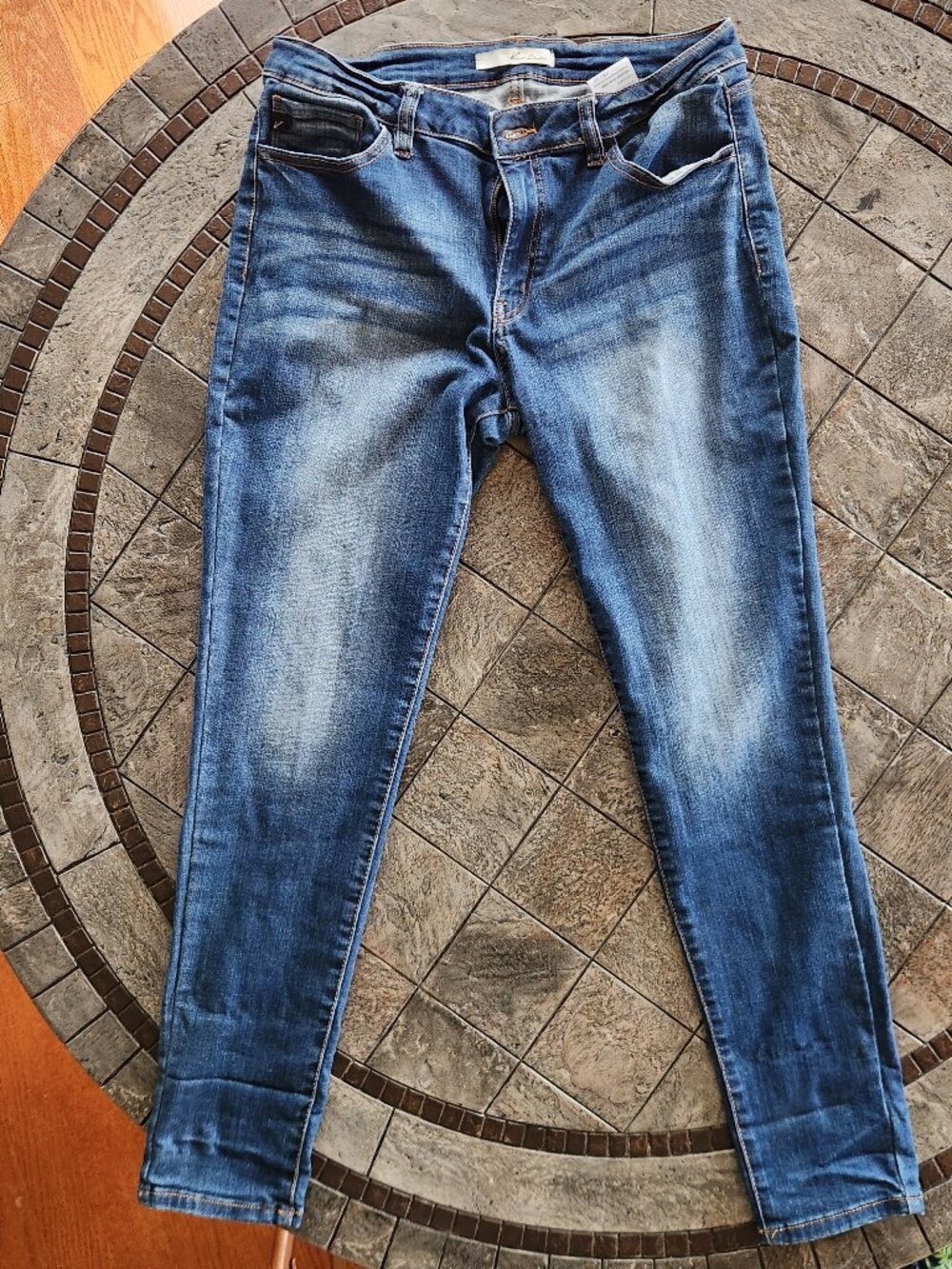 KanCan Skinny Jeans Women's Size 13/30 Medium Wash Stretch Denim